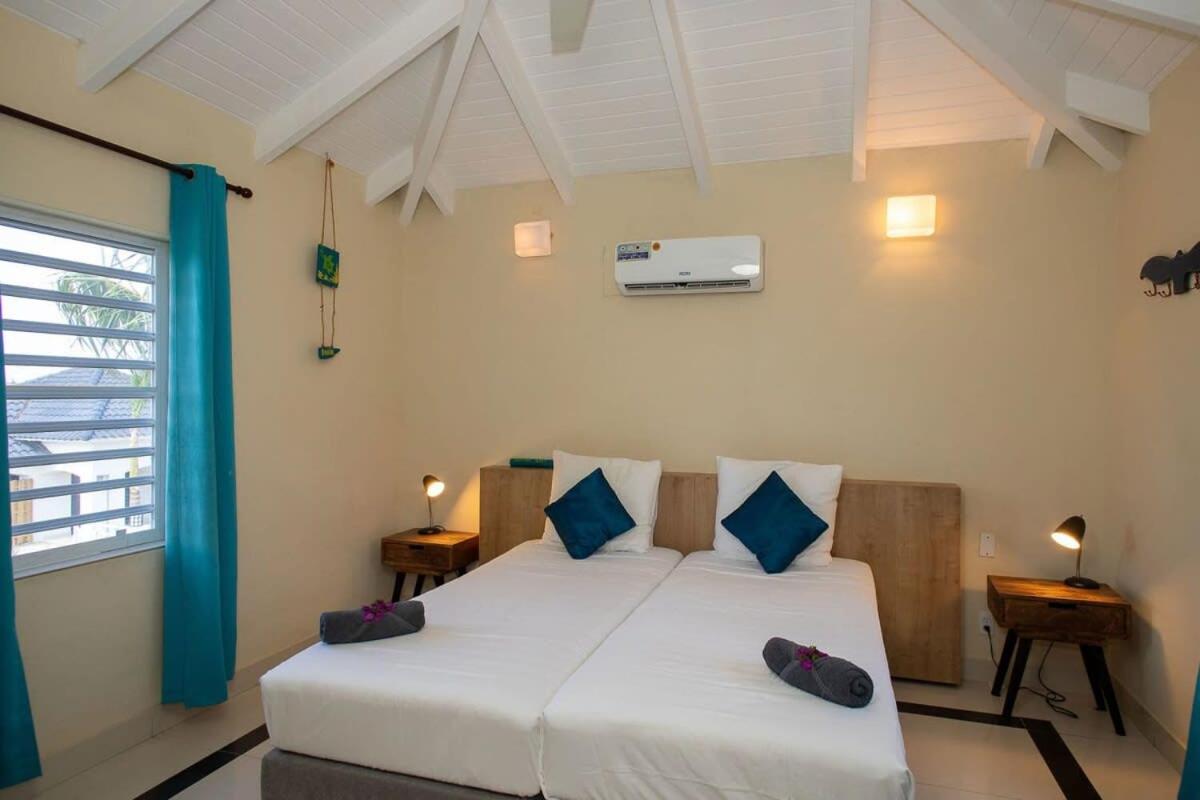 Prikichi C2 Relax & Dive Resort Bonaire Village