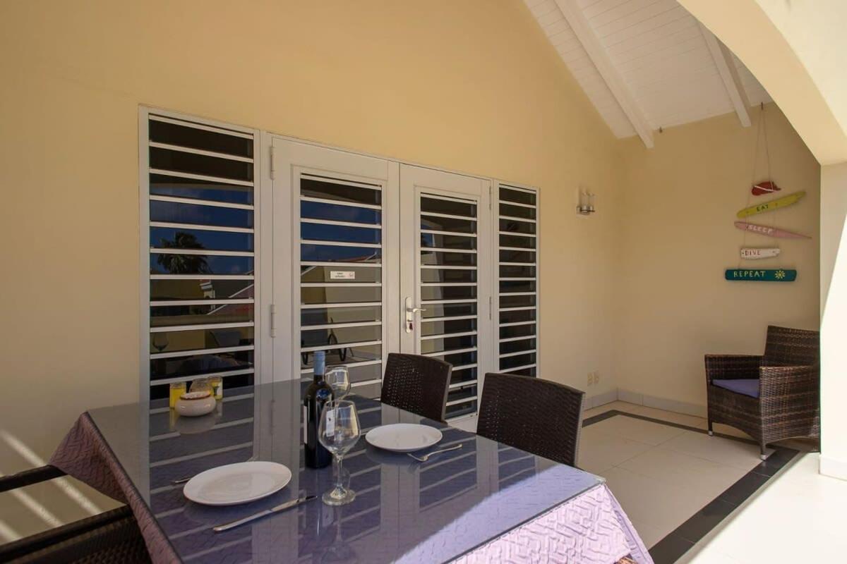 Prikichi C2 Relax & Dive Resort Bonaire Village