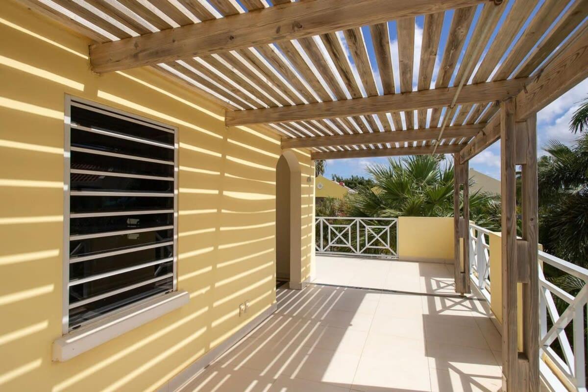 Prikichi C2 Relax & Dive Resort Bonaire Village