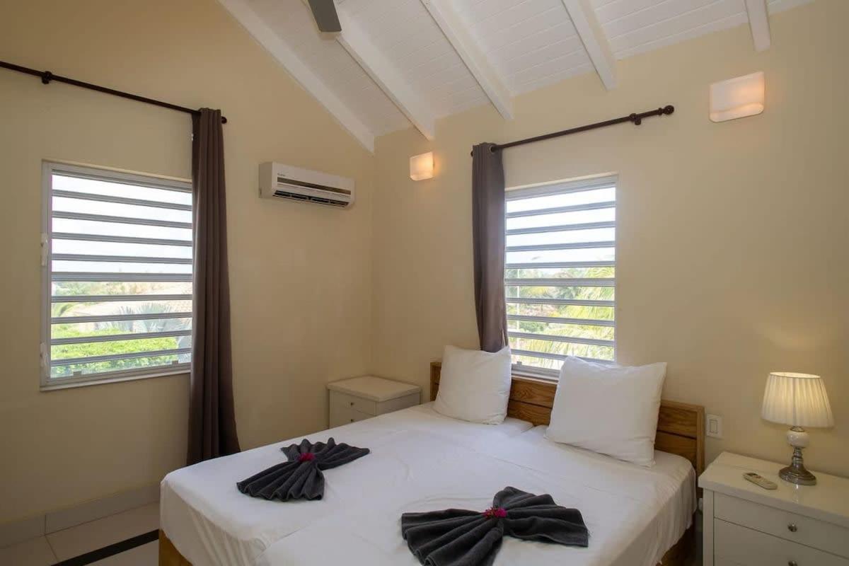 Prikichi F2 Relax & Dive Resort Bonaire Village