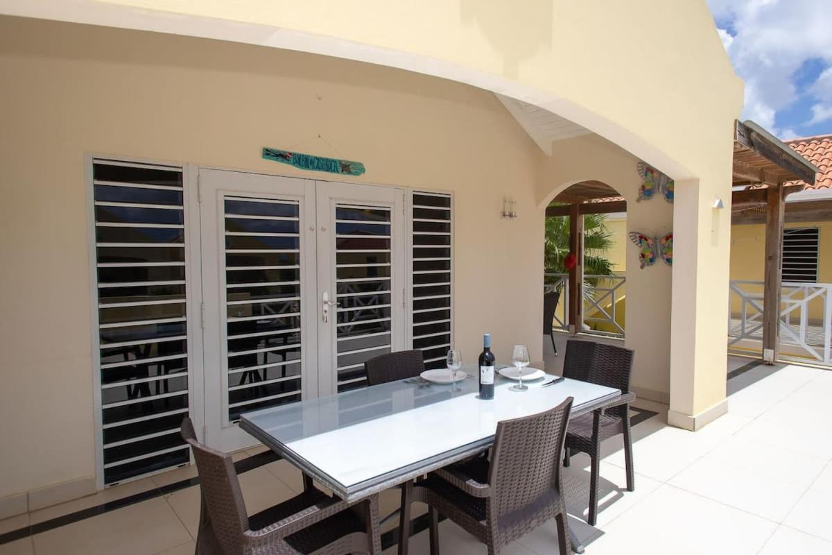 Prikichi F2 Relax & Dive Resort Bonaire Village