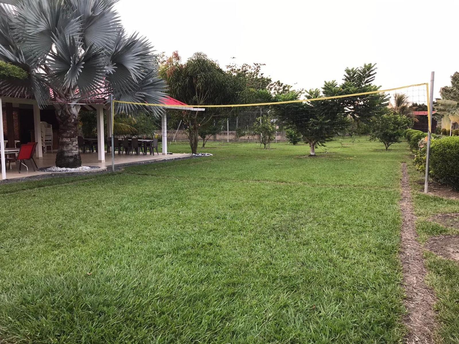 Finca Lujosa con Hermosa Piscina