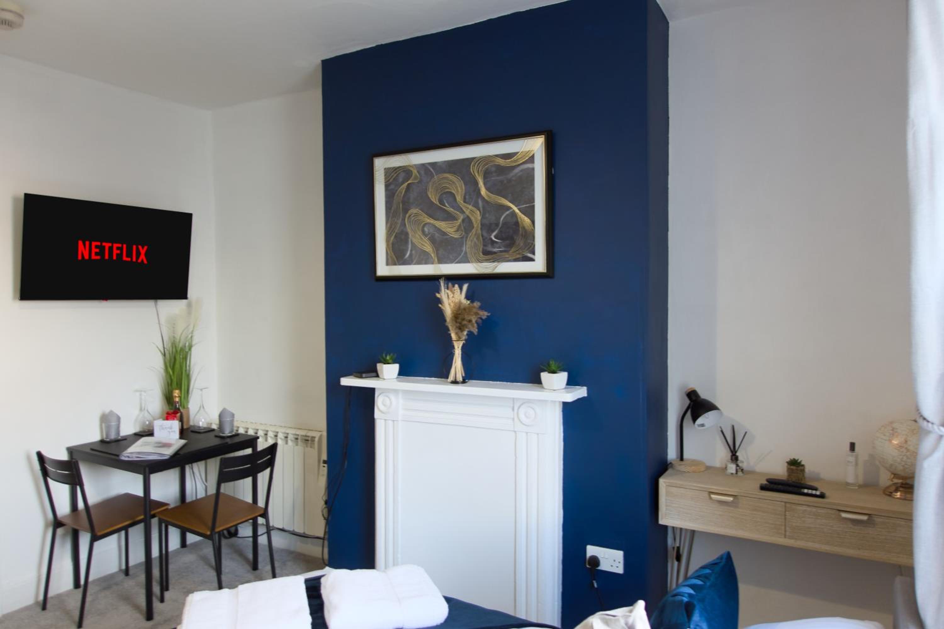 Studio apartment - The Sapphire view 4