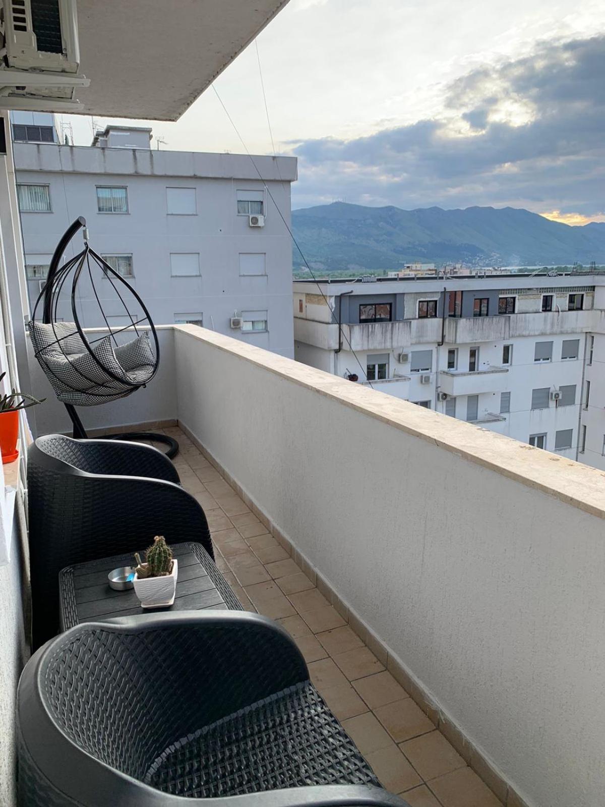 Ridi's Comfort Apartment 2