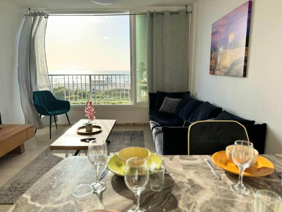 Sea Breeze Apartment