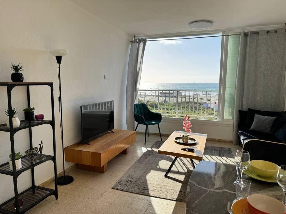 Sea Breeze Apartment