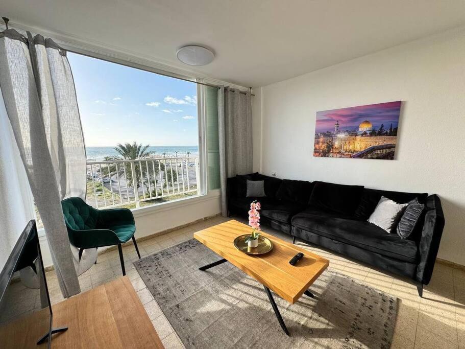 Sea Breeze Apartment