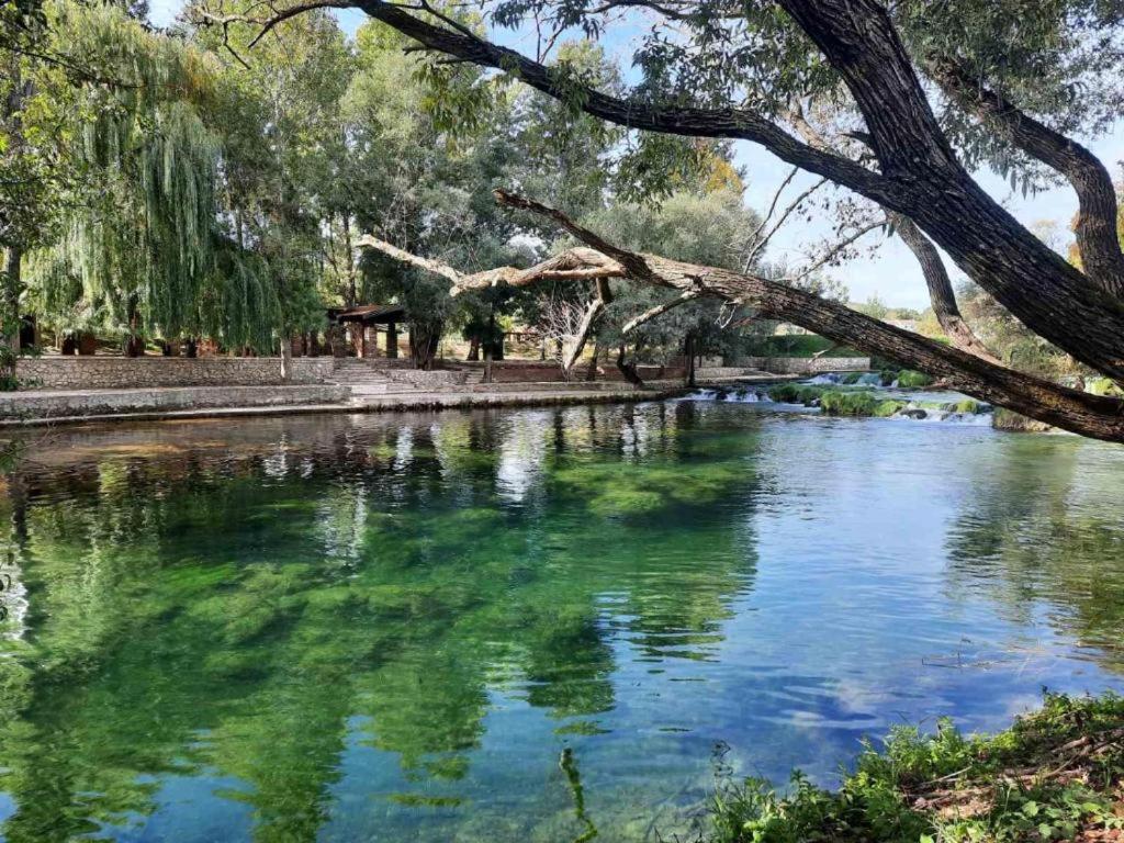 Guest house Green River