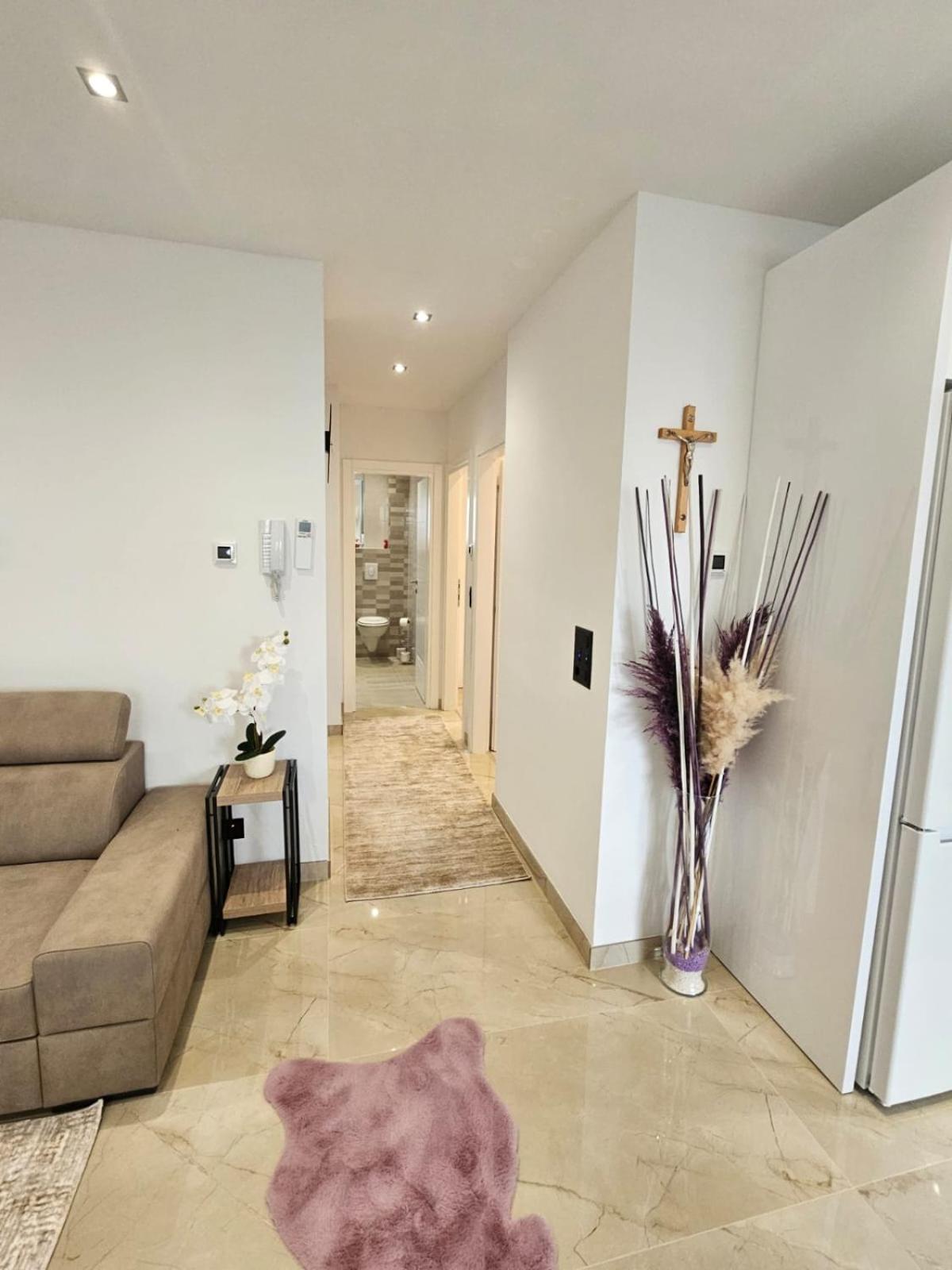 M&G Apartment Kastel Stari