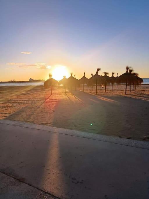 Superbe appartement avec vue mer, piscine et parking privé gratuit