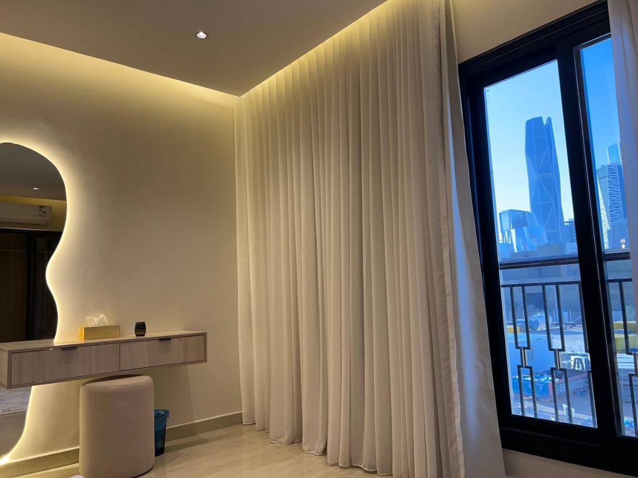 Two bedrooms apartment with KAFD View