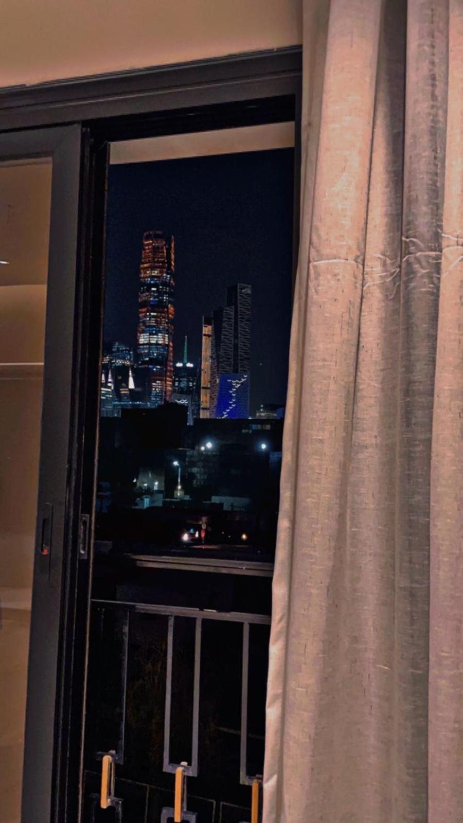 Two bedrooms apartment with KAFD View