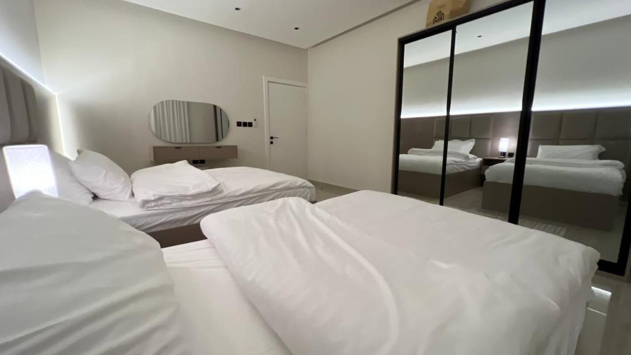 Two bedrooms apartment with KAFD View