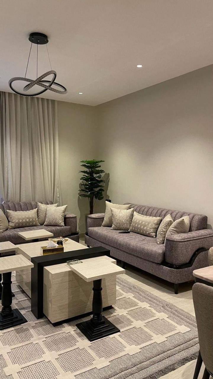 Two bedrooms apartment with KAFD View