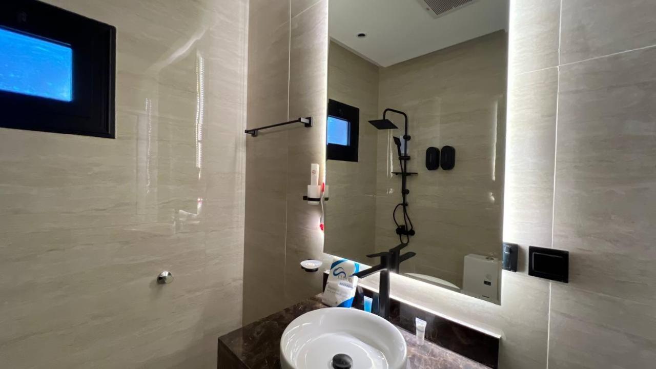 Two bedrooms apartment with KAFD View