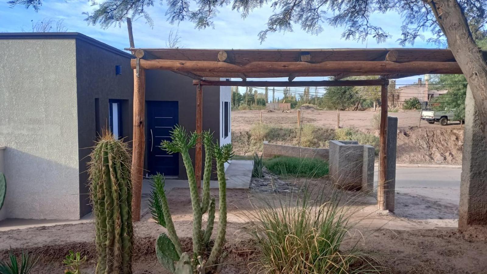 LaChuwy Casas