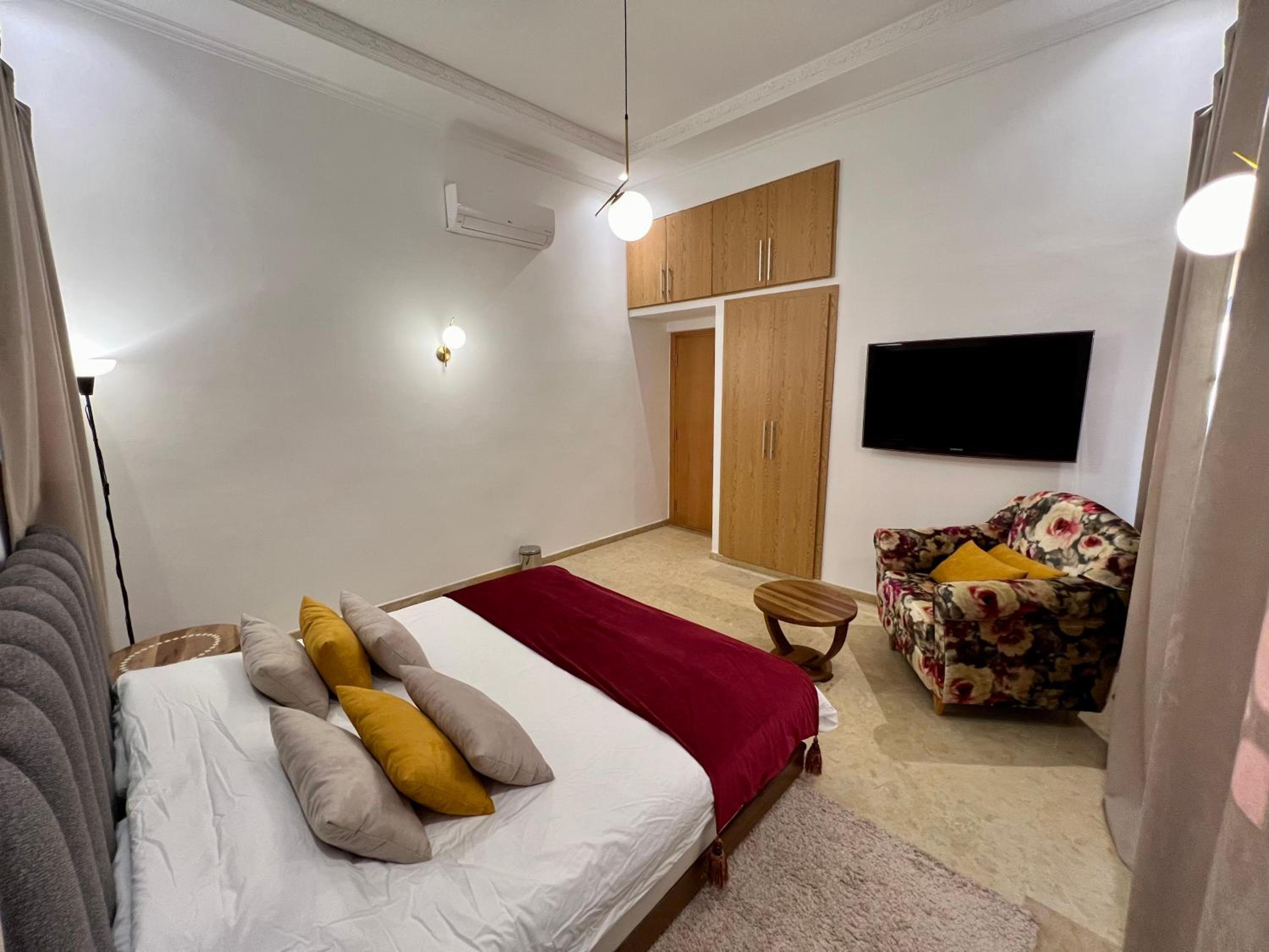 hotel room