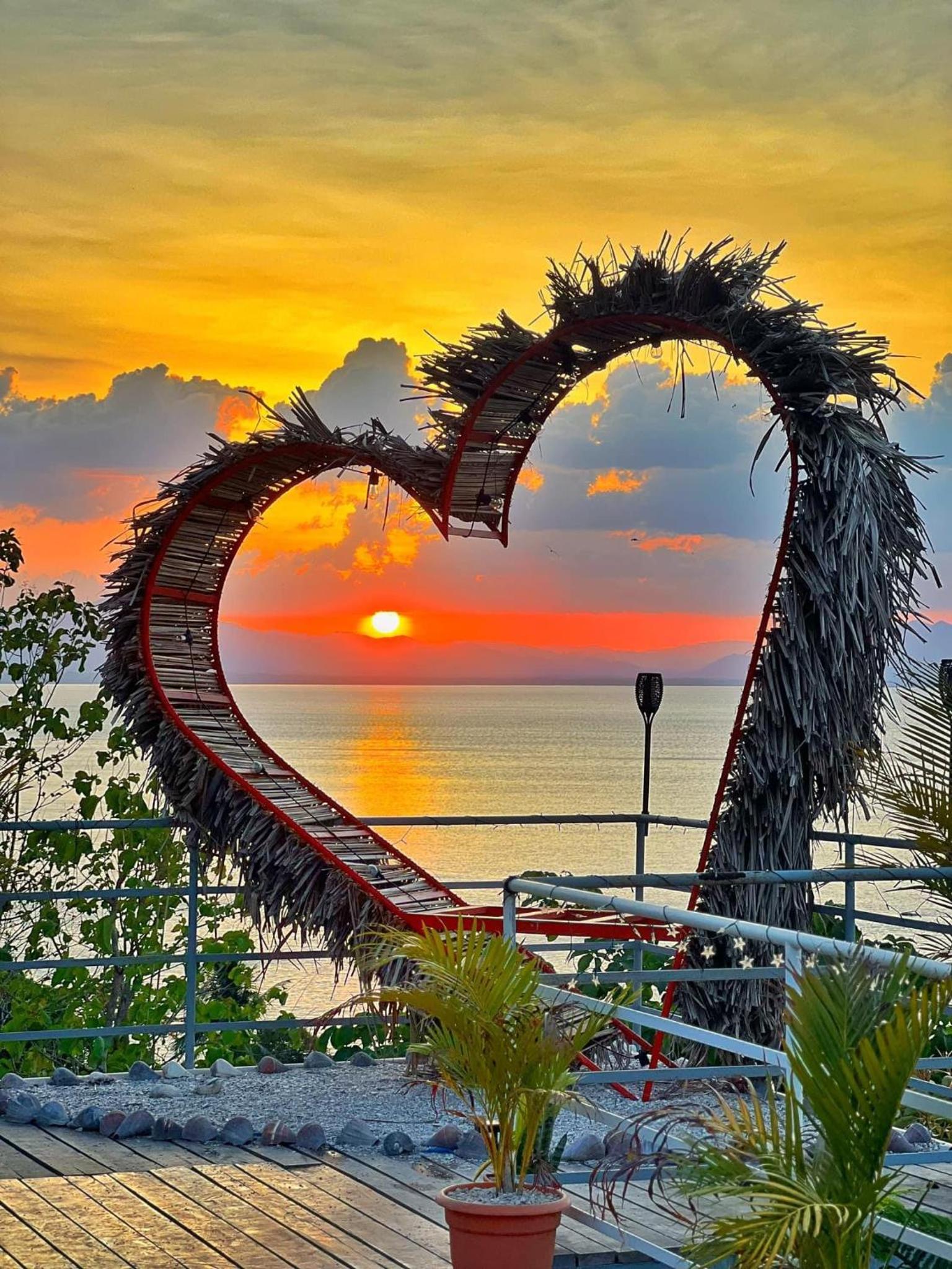 Cabinas Atardecer, Isla Venado