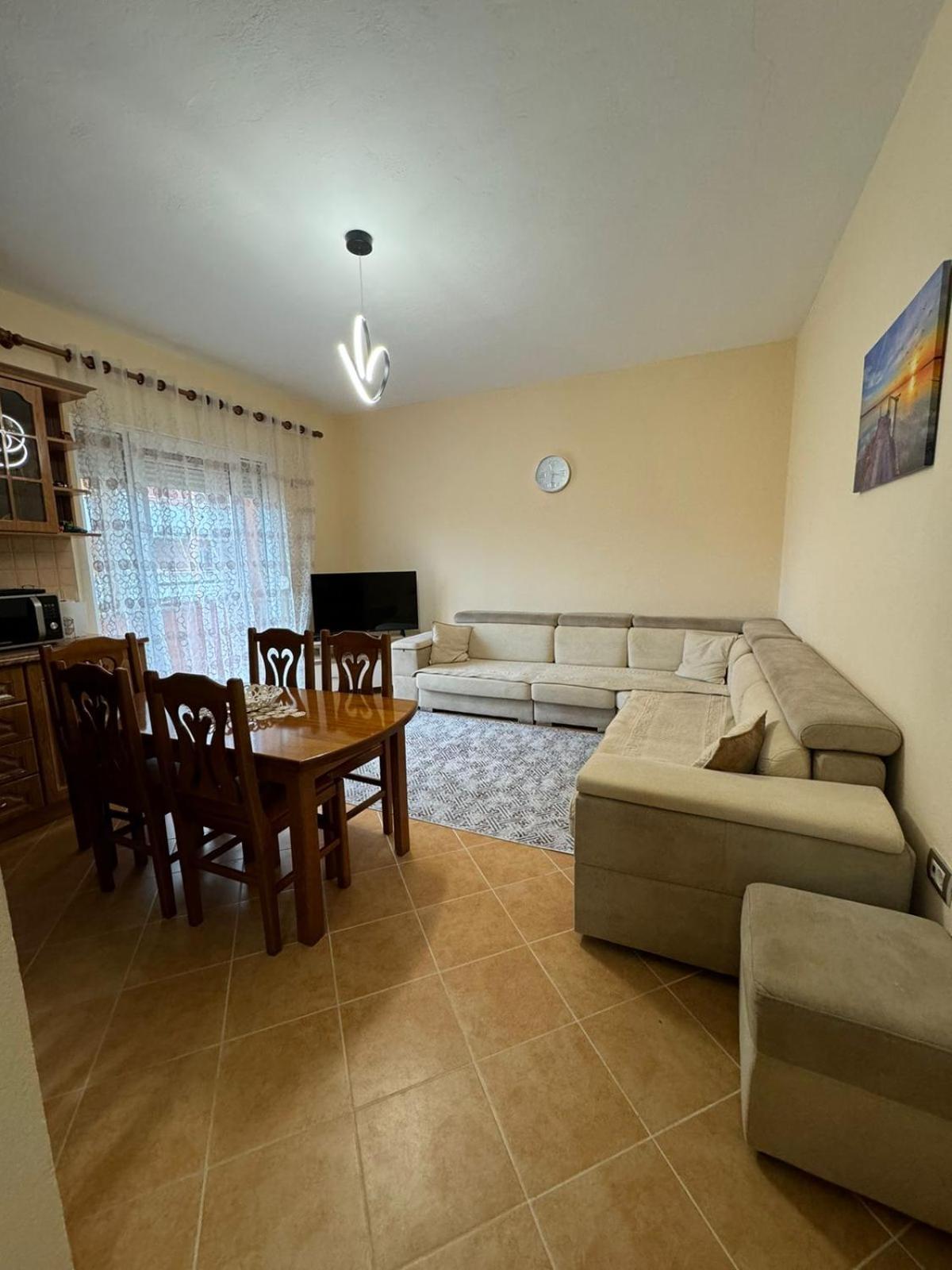 A&K cozy apartment in Golem, 6 min far from the sea!