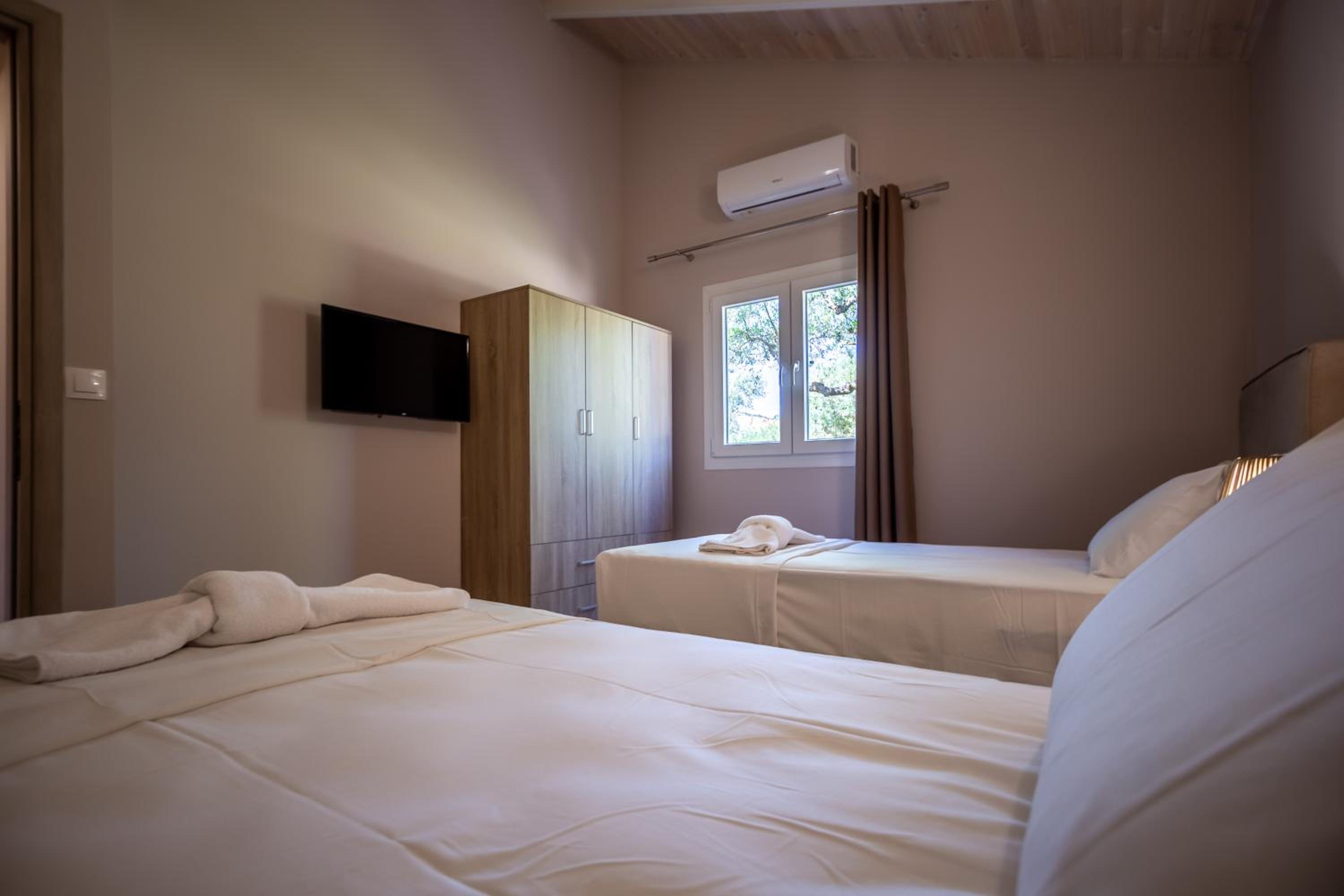 Irida Residence