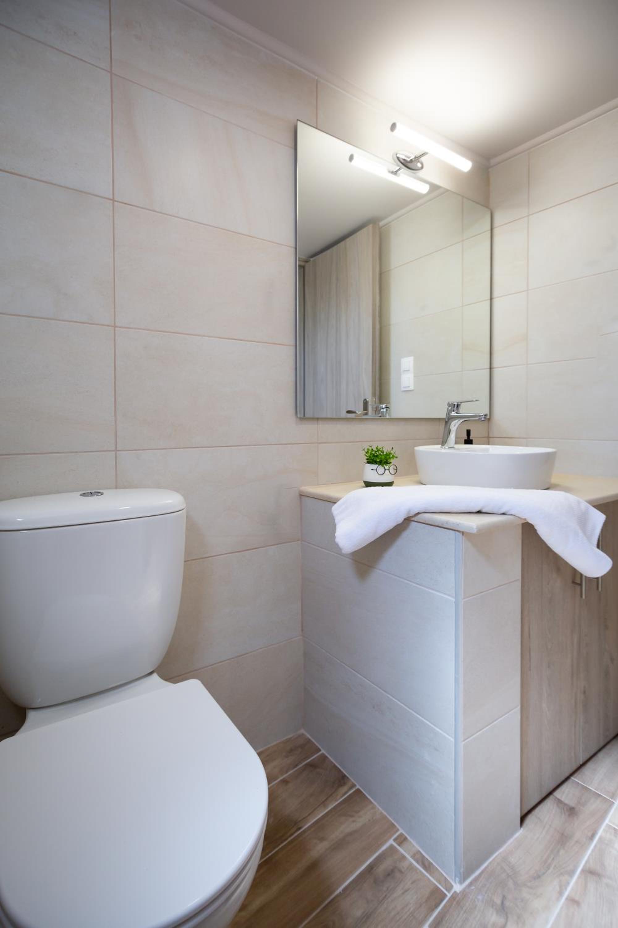 Irida Residence