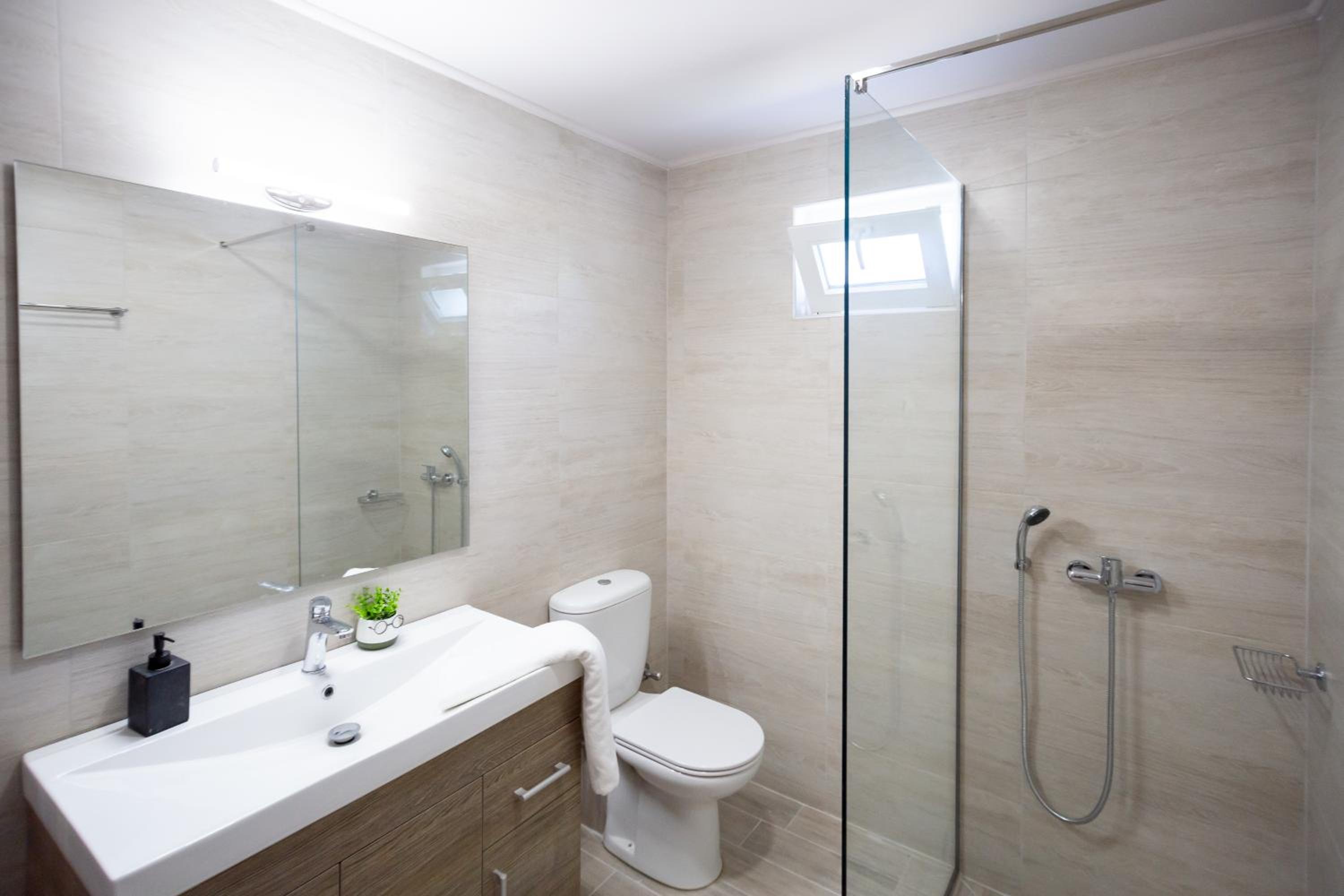 Irida Residence