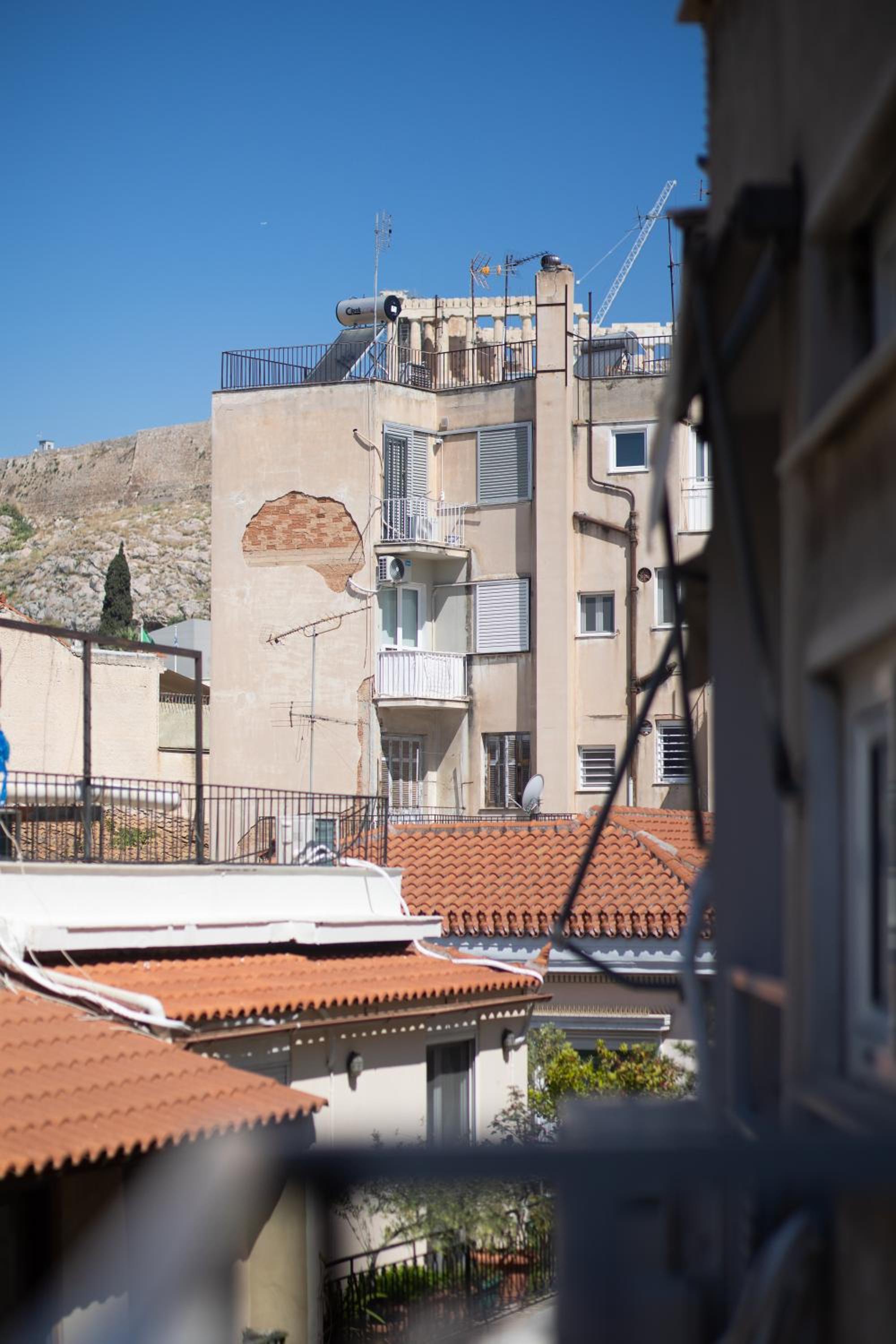 Acropolis Gem