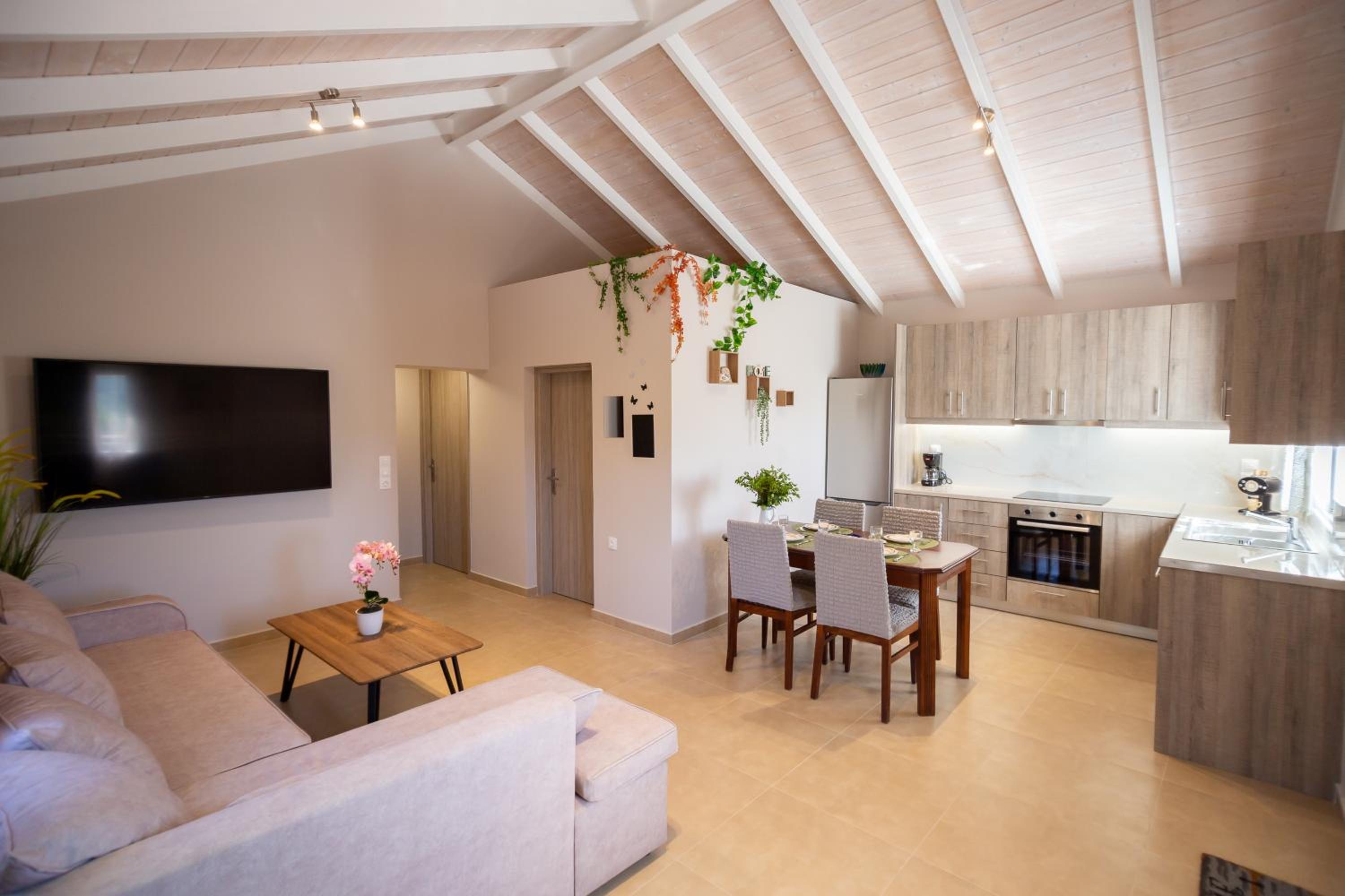 Irida Residence