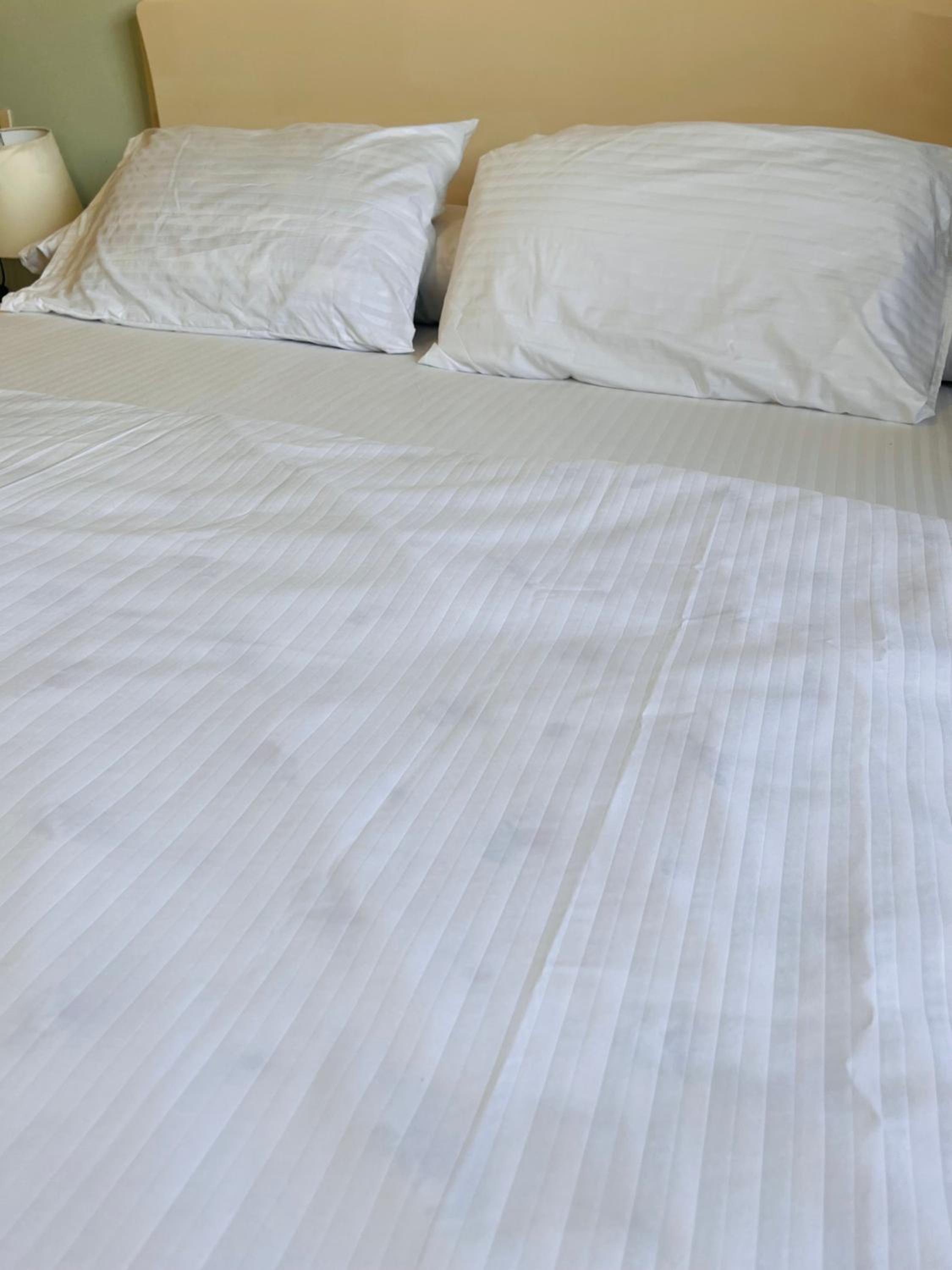 Unique apartment in Almaza