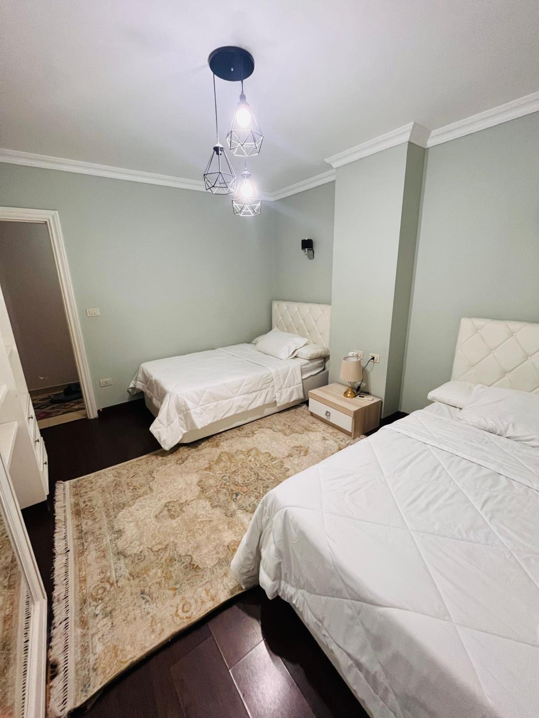 Unique apartment in Almaza
