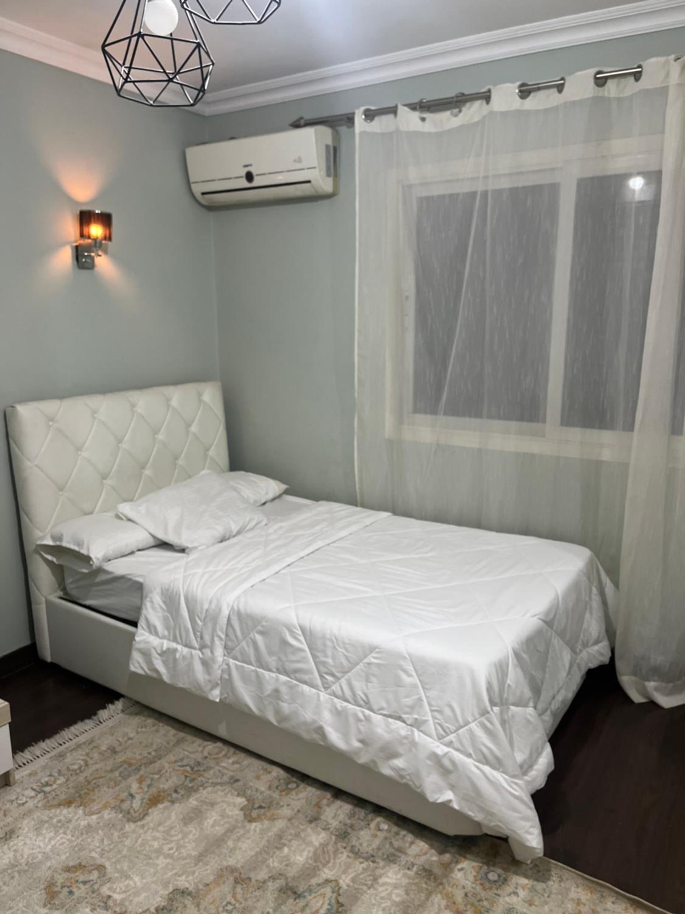 Unique apartment in Almaza