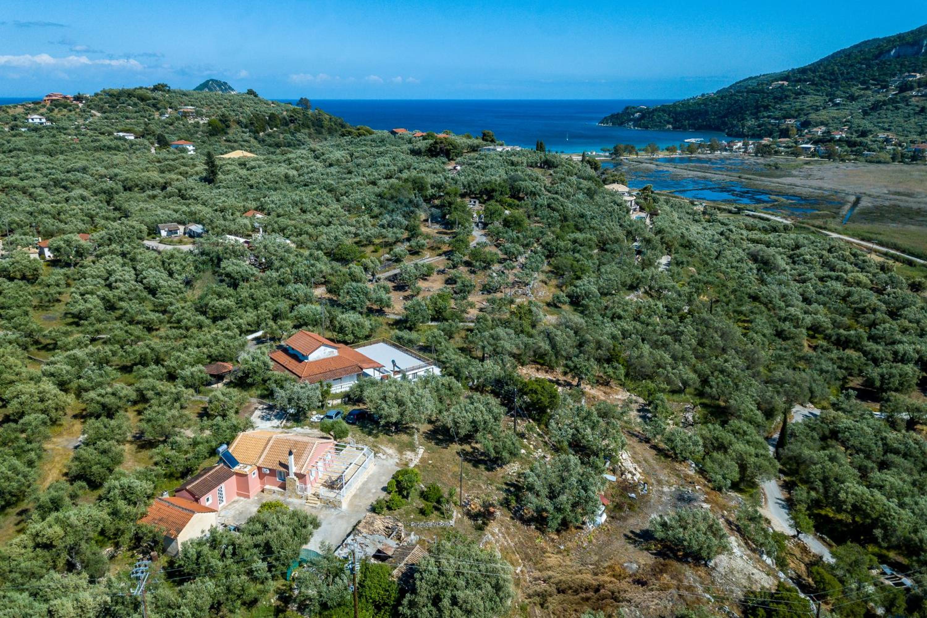 Irida Residence