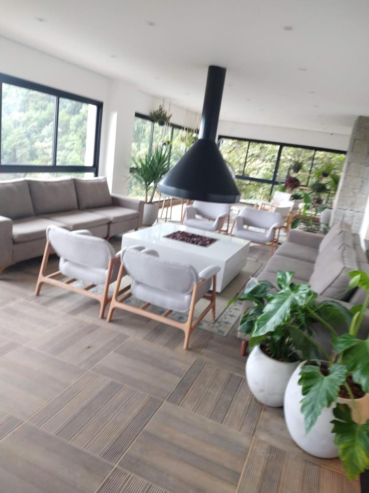 Carpe Diem Boutique - Dúplex Hidro e Varanda
