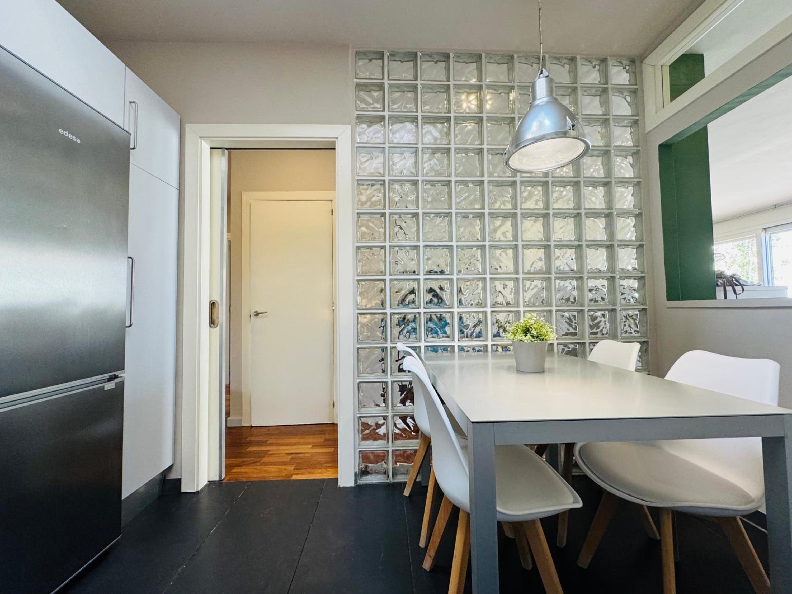 Modernist Gem Penthouse