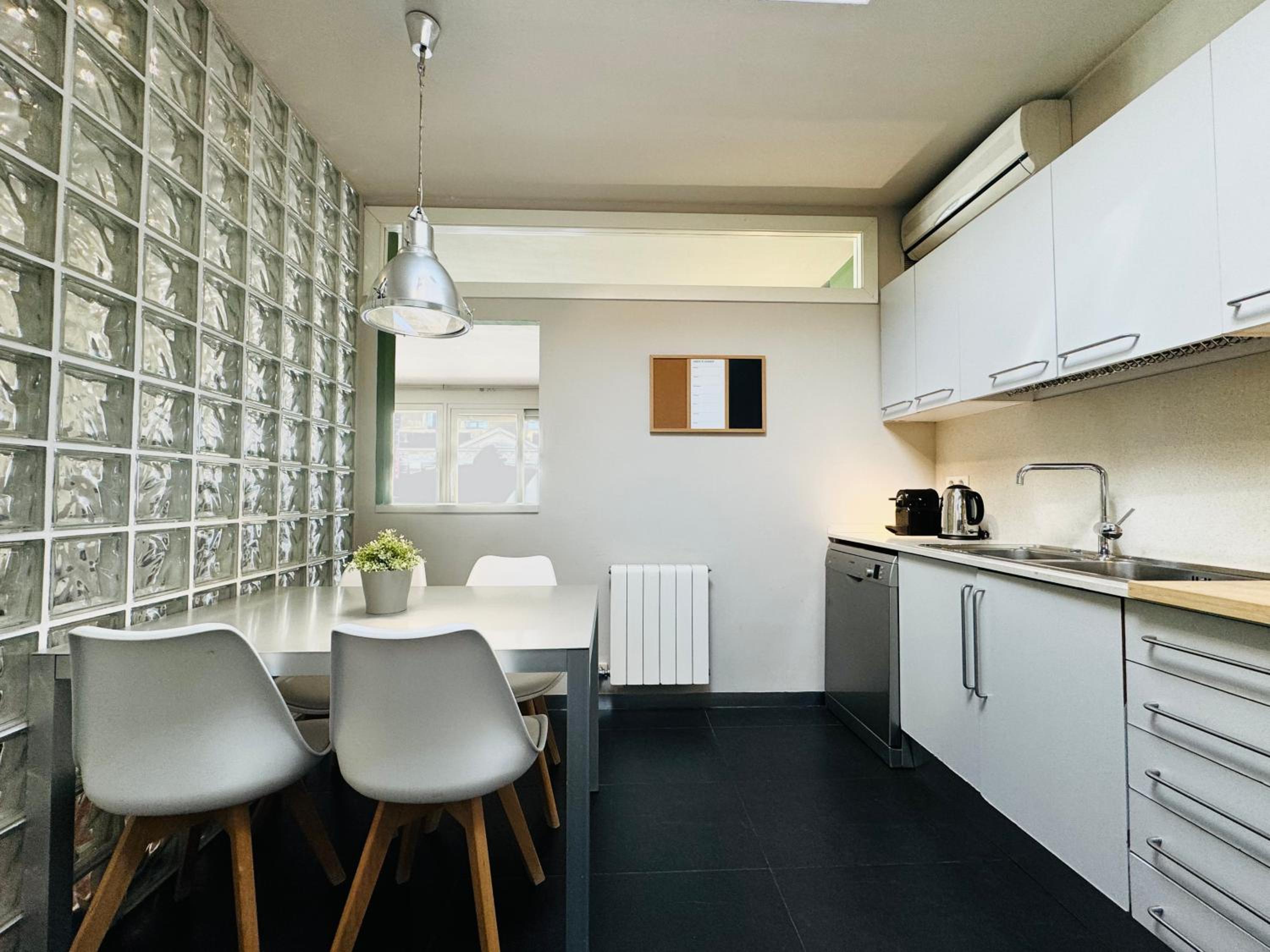 Modernist Gem Penthouse