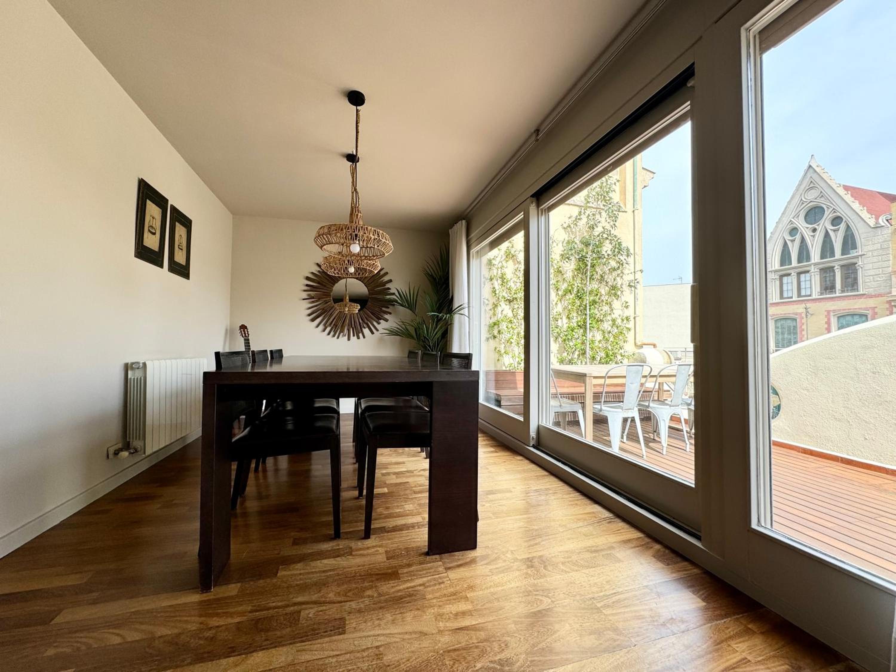 Modernist Gem Penthouse