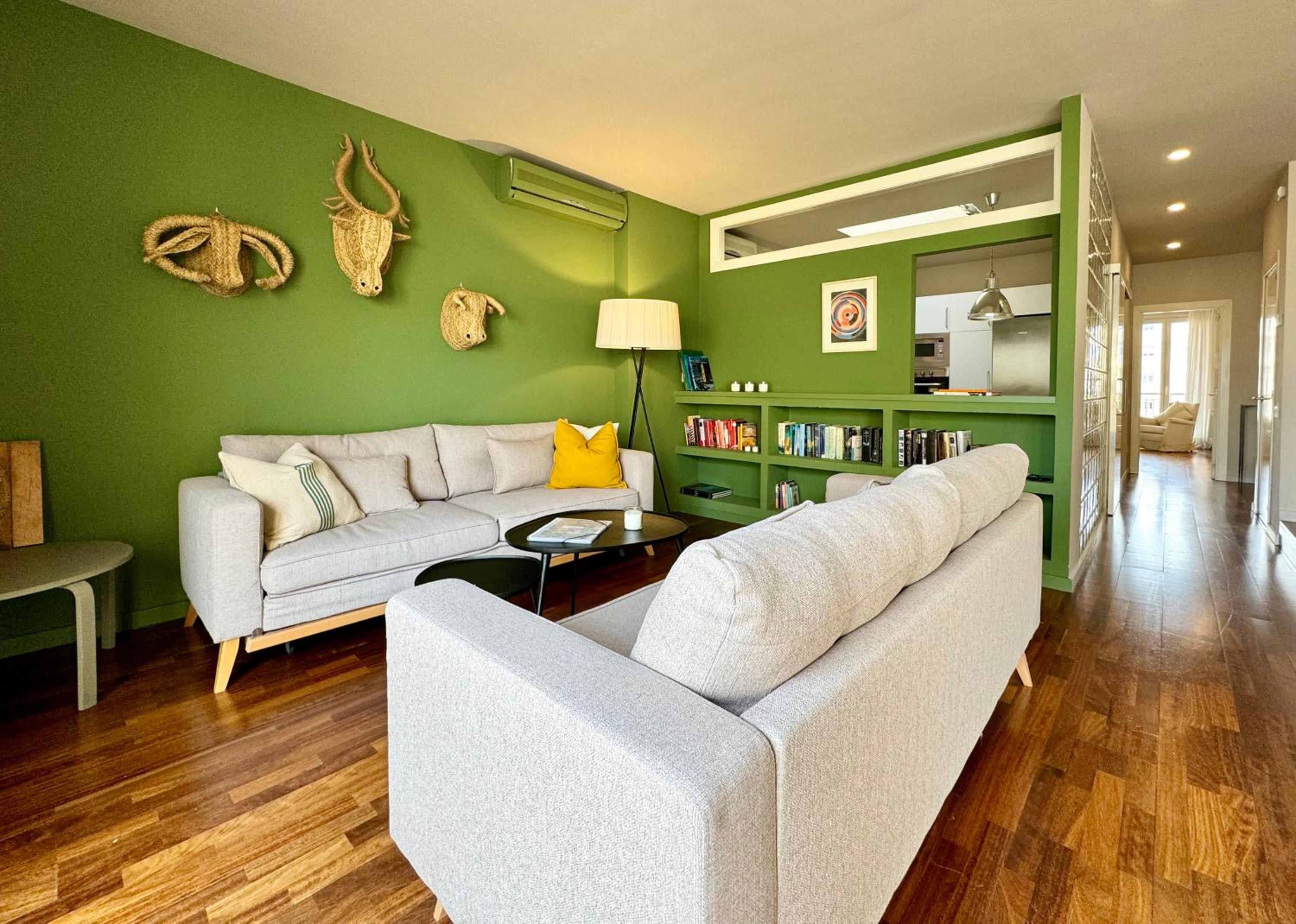Modernist Gem Penthouse