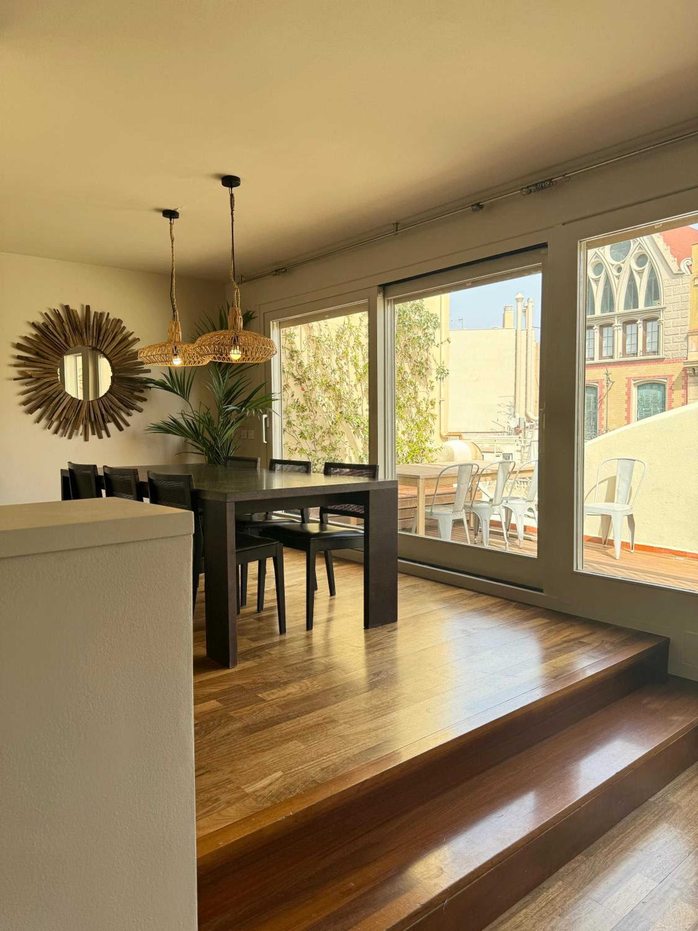Modernist Gem Penthouse