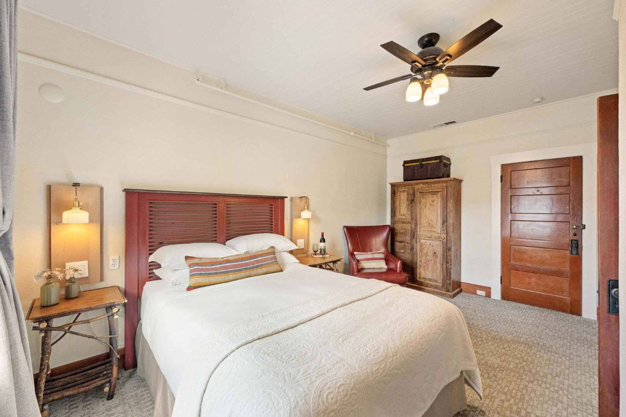 Sonoma Hotel