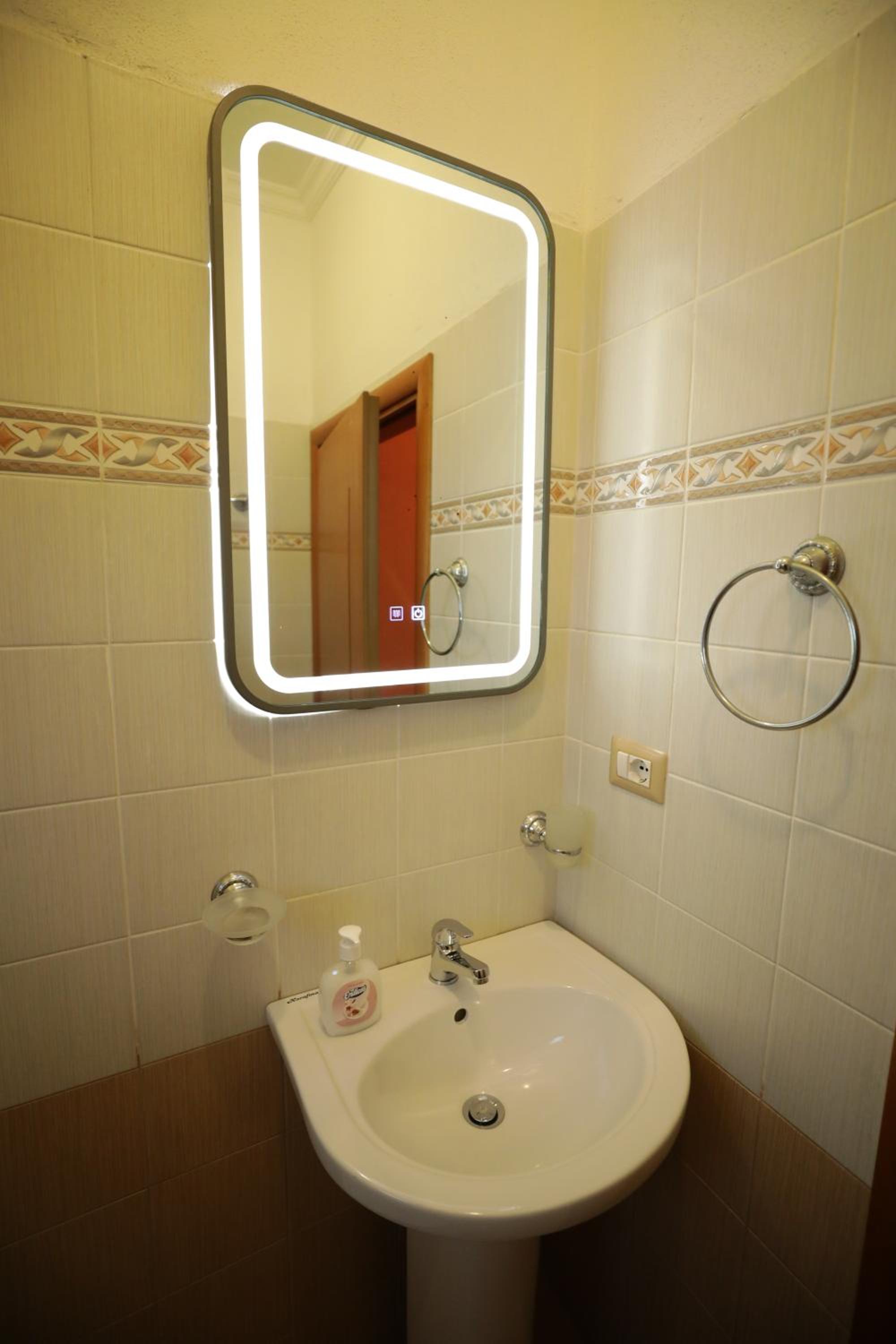 Vila Antigonea