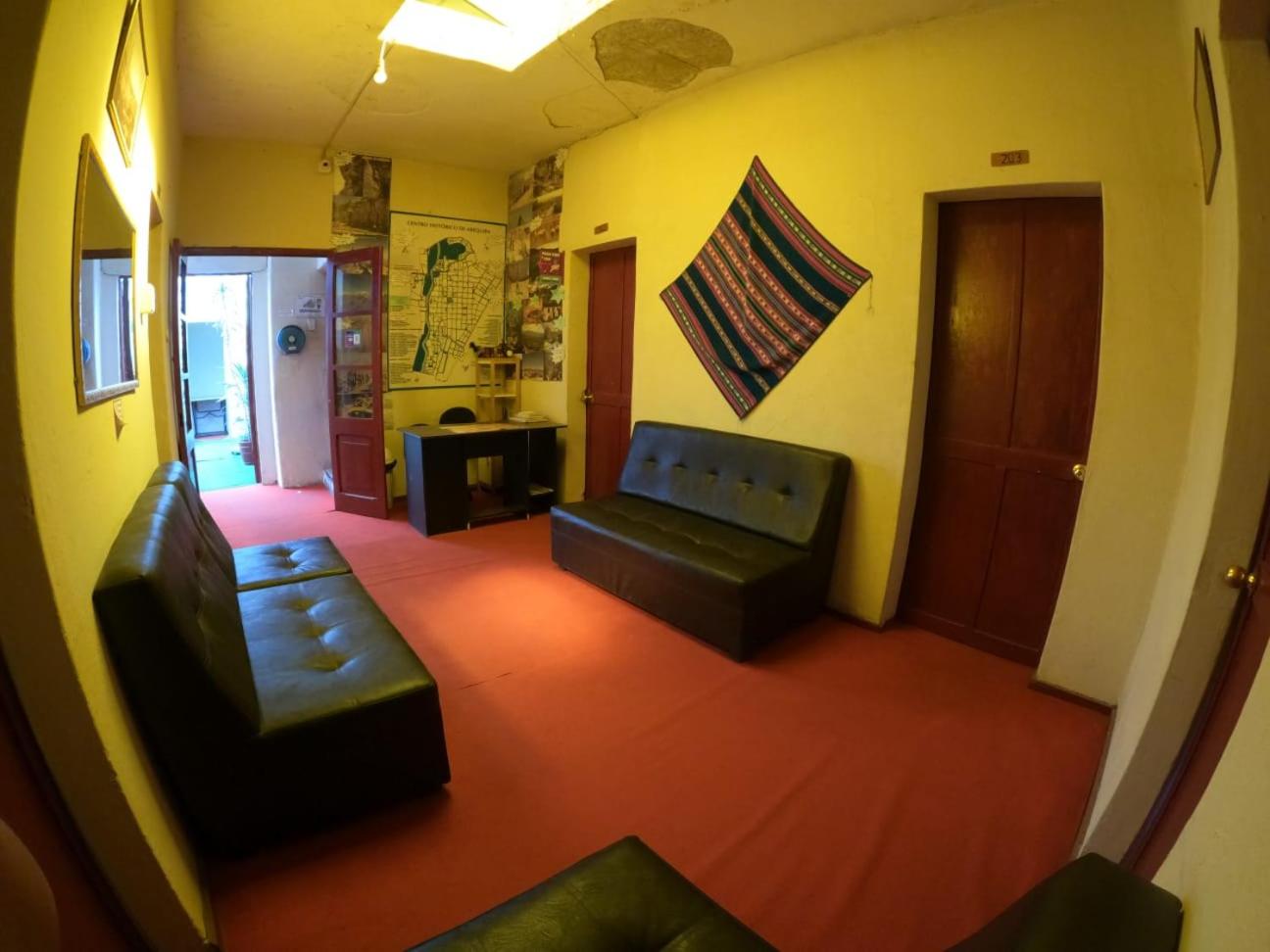 Hostel Fuentes