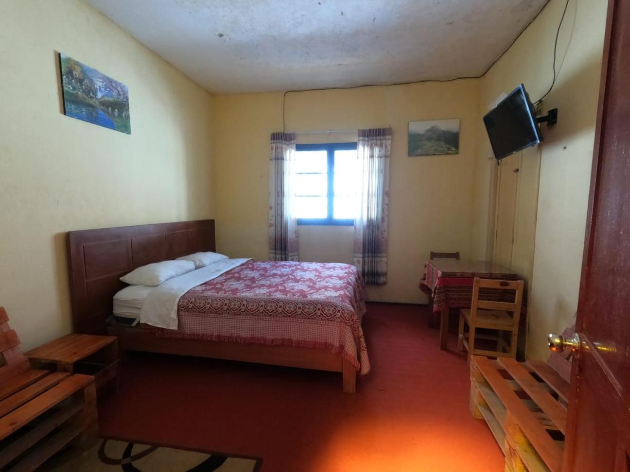 Hostel Fuentes