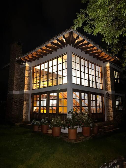 Casa Familiar, 10 minutos de la plaza a pie