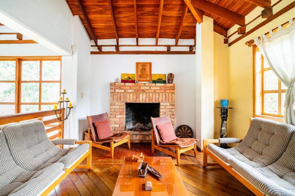 Casa Familiar, 10 minutos de la plaza a pie
