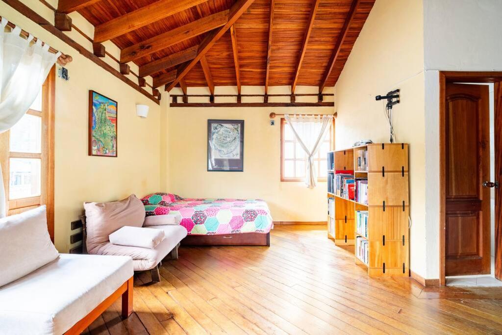 Casa Familiar, 10 minutos de la plaza a pie