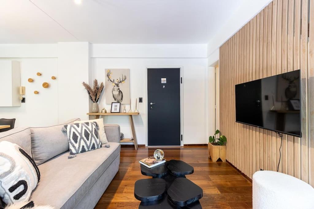 LOMHOUSE Modern Duplex in Palermo Hollywood