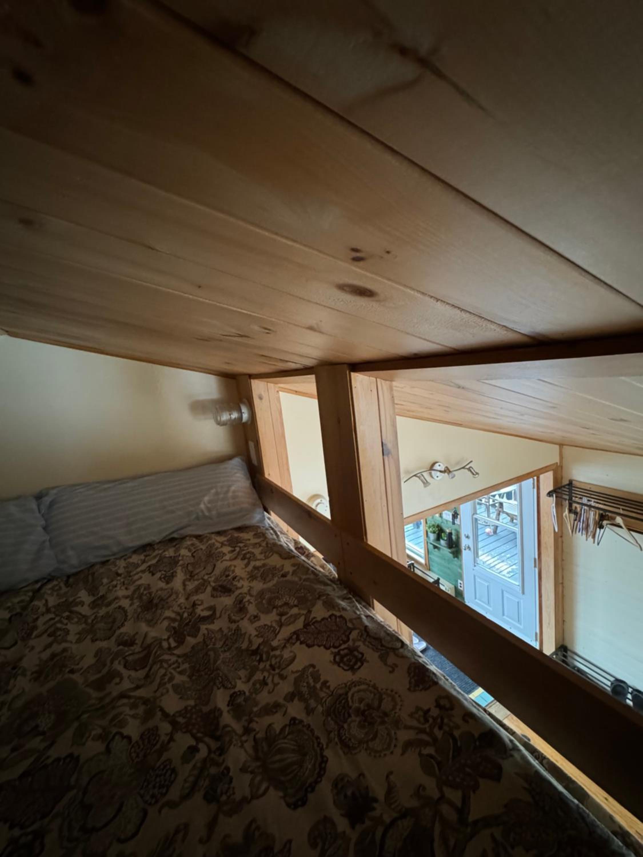 Chalet Alpin Suisse Au Bord Du Lac