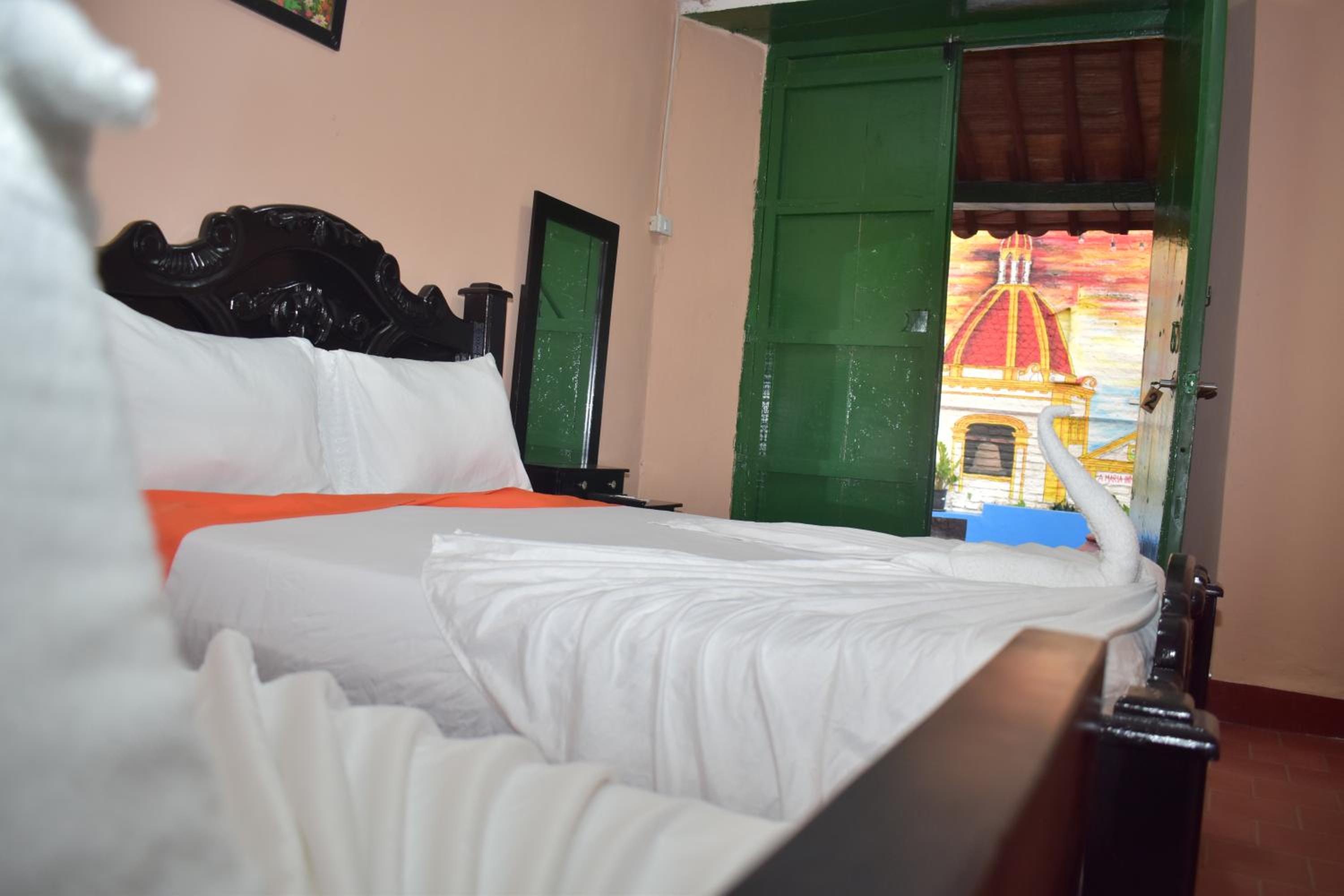 HOSTAL LA MOMPOSINA - Property Image 11