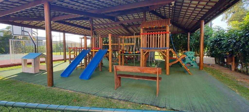 Guarajuba- Pé na Areia . Condoninio- Genipabu Summer House- o melhor condominio da região