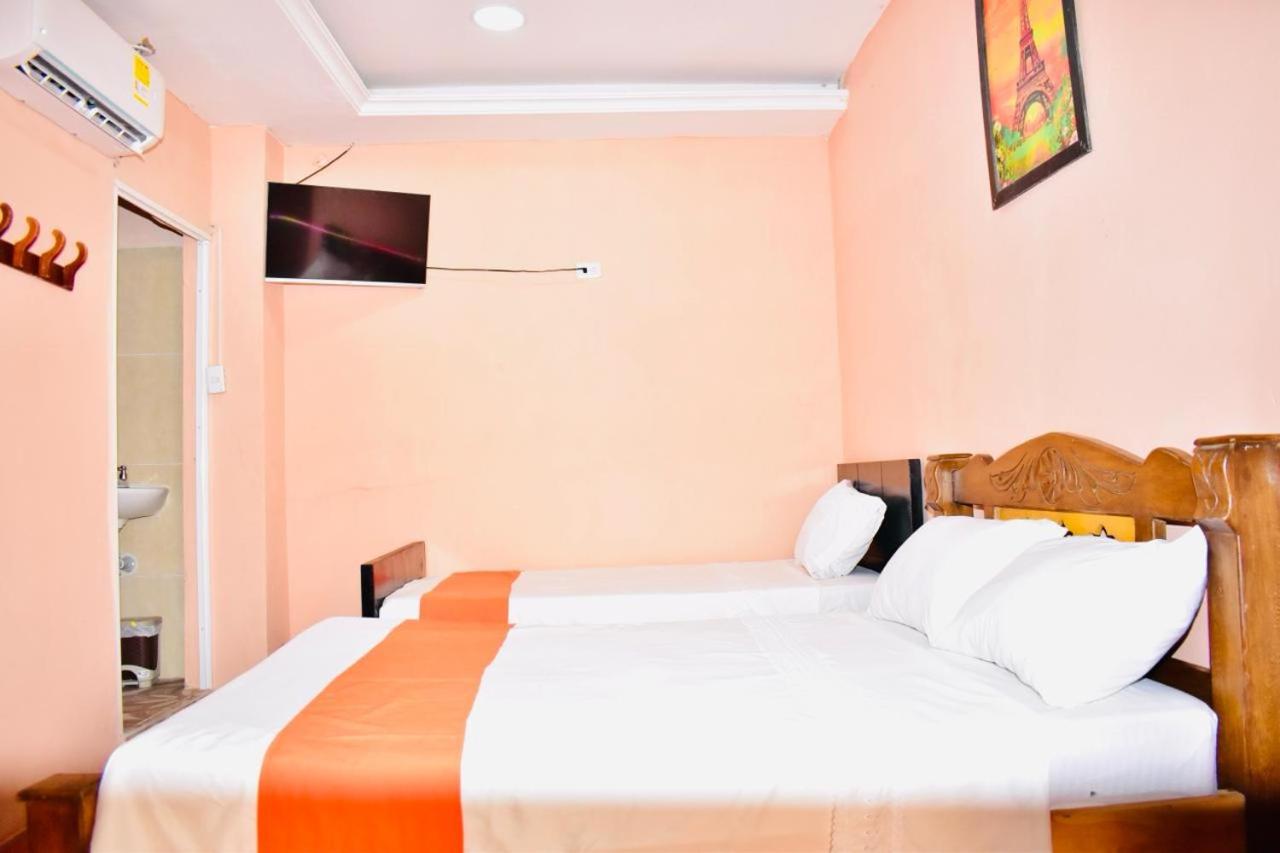 HOSTAL LA MOMPOSINA - Property Image 9